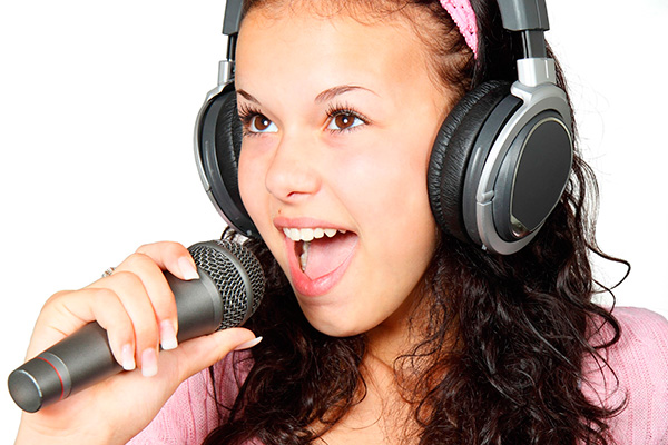 Профессиональное обучение вокалу в школе вокального мастерства SOLO | Женский журнал